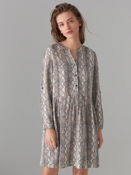 fashion-mohito-haljine-modnialmanah
