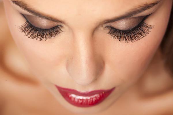 beauty-make-up-šminka-modnialmanah