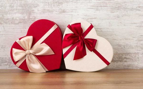lifestyle-poklon-valentinovo-modnialmanah