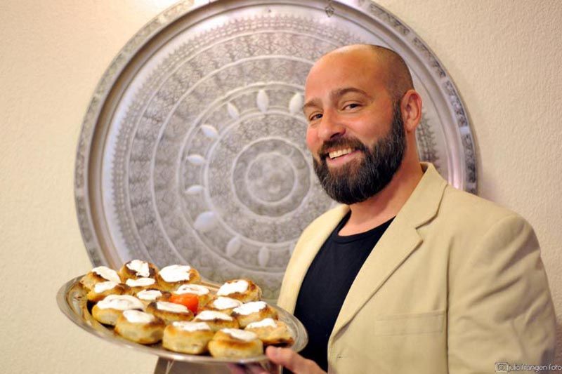 vino-uz-žlicu-sofra-modnialmanah-gastro