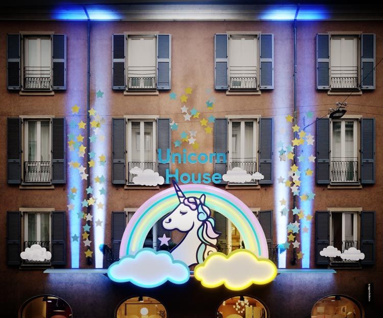 booking-com-unicorn-house-modnialmanah