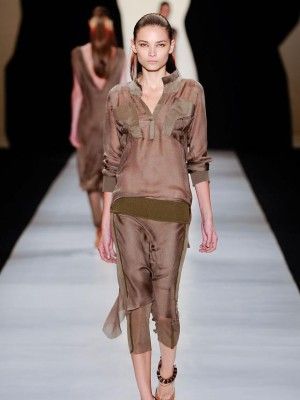 fashion-neboje-pustinja-boja-modnialmanah