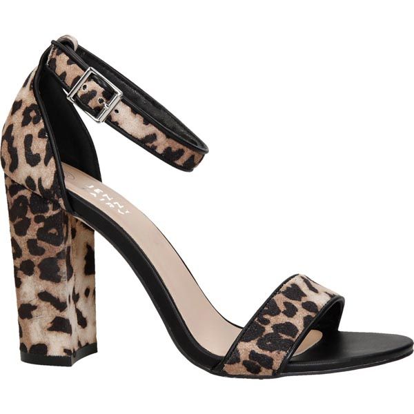 ccc-fashion-modnialmanah-dee-zee