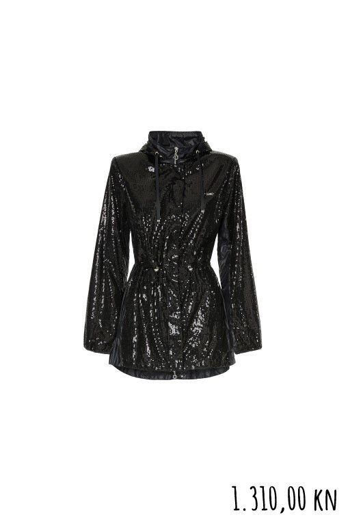 liuo-jo-modnialmanah-fashion