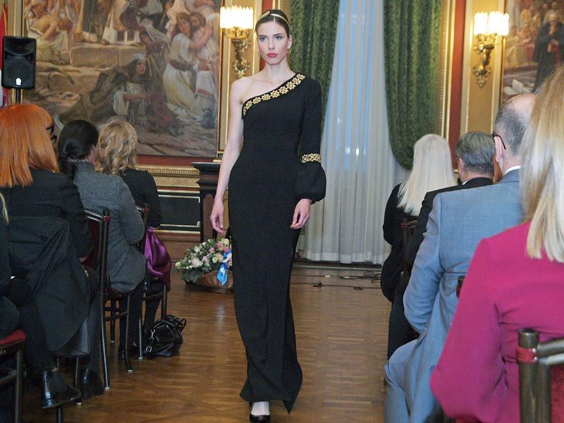 etno-butik-mara-modnialmanah-fashion