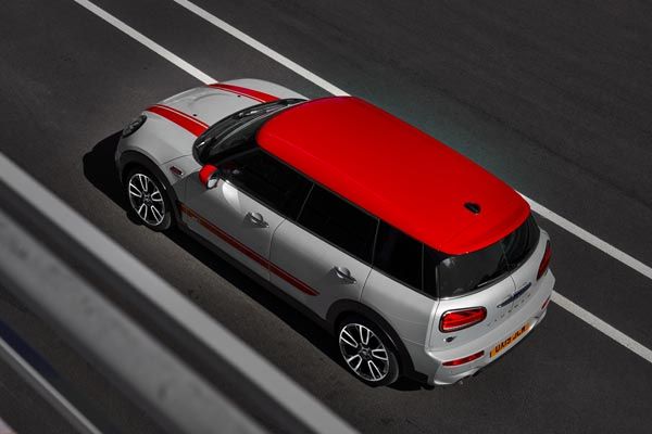 lifestyle-MINI-John-Cooper-Works-Clubman-Countryman-modnialmanah
