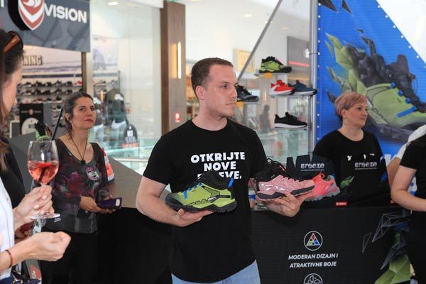 Alpina-PopUp-Store-BREEZE-modnialmanah-lifestyle