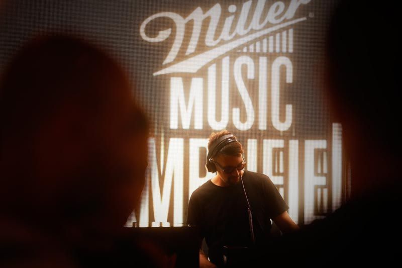 Miller-Music-Amplified-lifestyle-modnialmanah-pivo