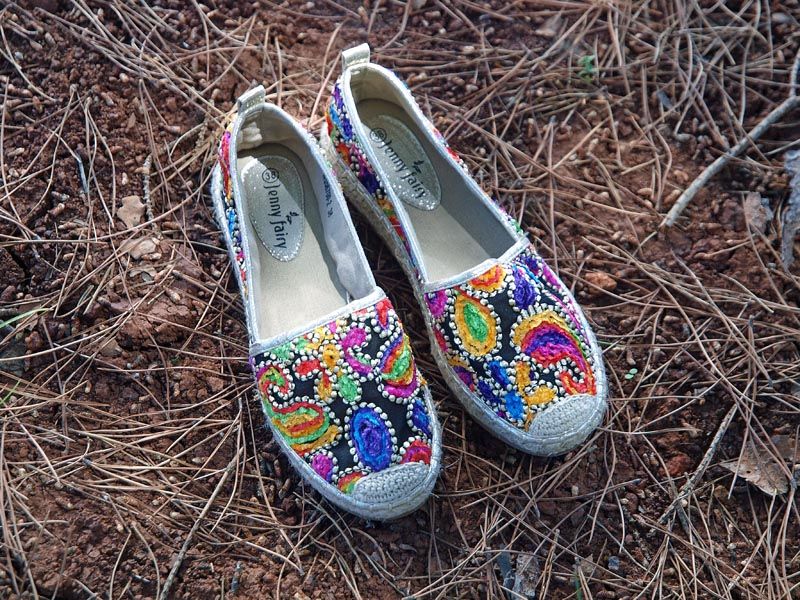 fashion-ccc-modnialmanah-espadrile