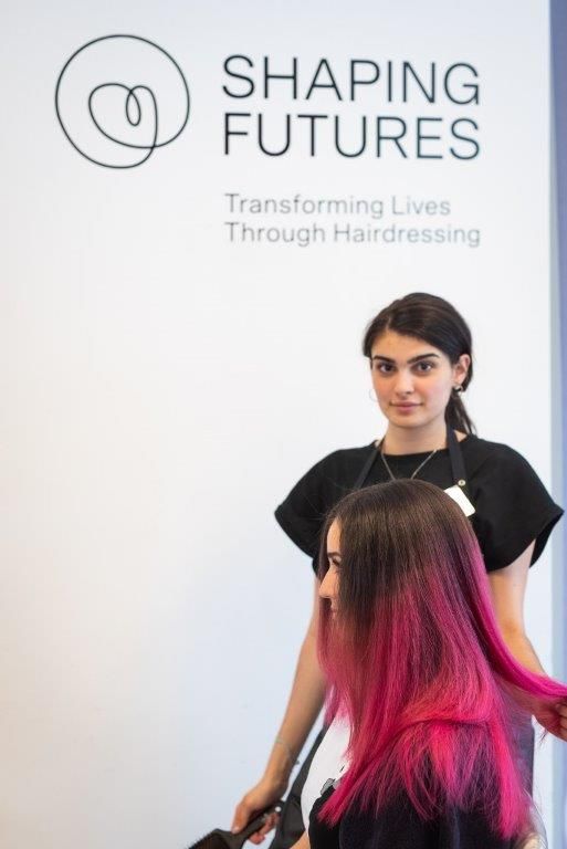 beauty-schwarzkopf-professional-shaping-futures-modnialmanah