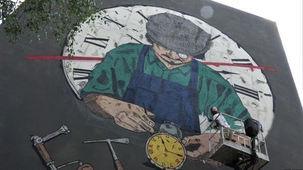 lifestyle-grif-pivo-mural-boris-bare-modnialmanah