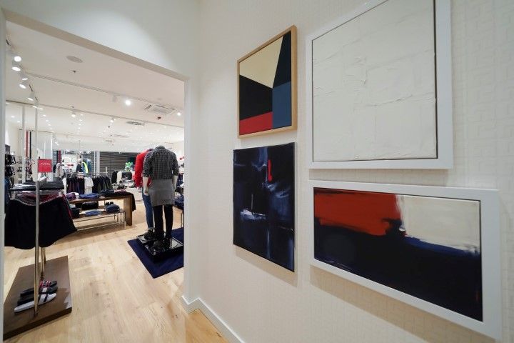 tommy-hilfiger-supernova-zadar-shopping-modnialmanah