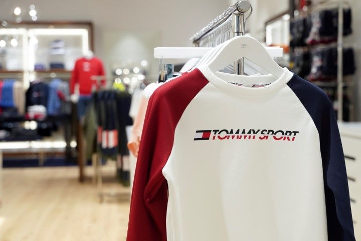 tommy-hilfiger-supernova-zadar-shopping-modnialmanah