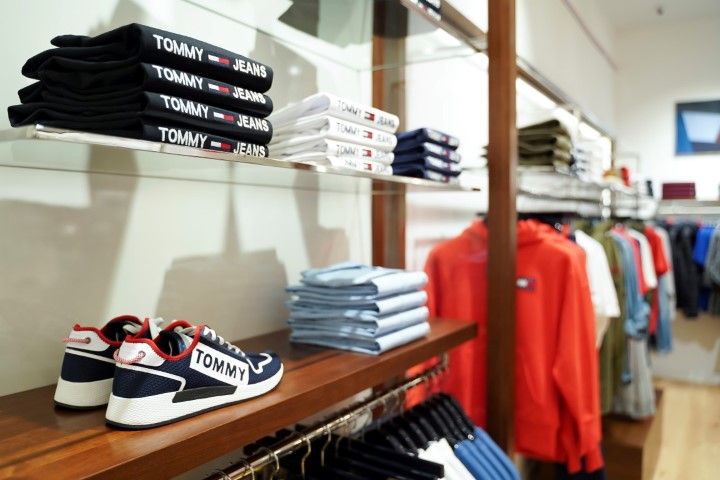 tommy-hilfiger-supernova-zadar-shopping-modnialmanah
