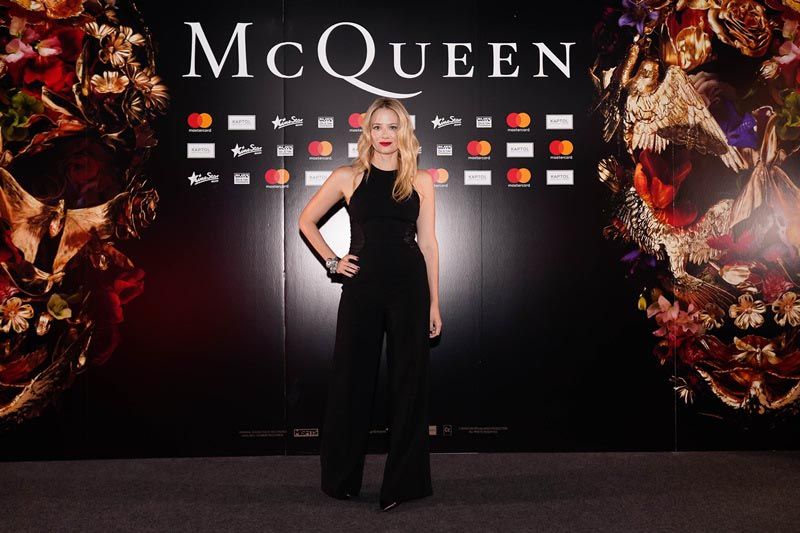 McQueenlifestyle-modnialmanah-fashion