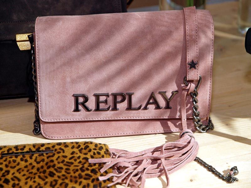 replay-fashion-modnialmanah