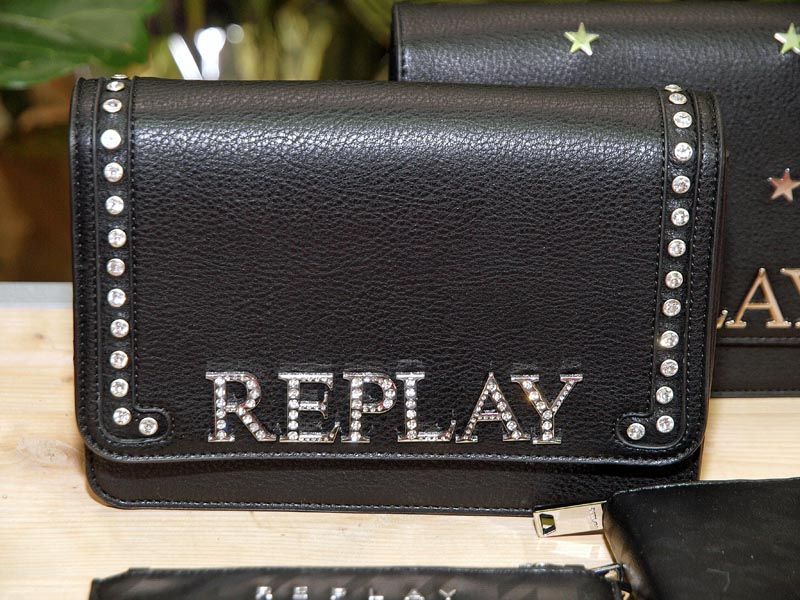 replay-fashion-modnialmanah