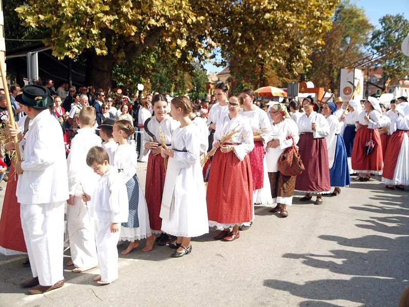 vinkovačke-jeseni-lifestyle-modnialmanah-slavonija
