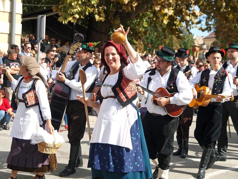 vinkovačke-jeseni-lifestyle-modnialmanah-slavonija