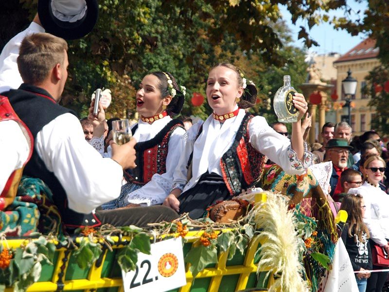 vinkovačke-jeseni-lifestyle-modnialmanah-slavonija