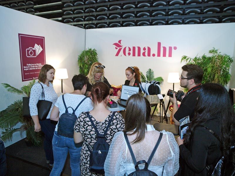 žena-hr-indizajna-sajam-modnialmanah