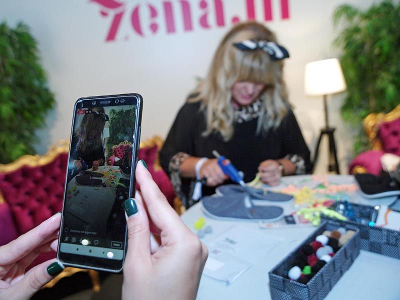 žena-hr-indizajna-sajam-modnialmanah