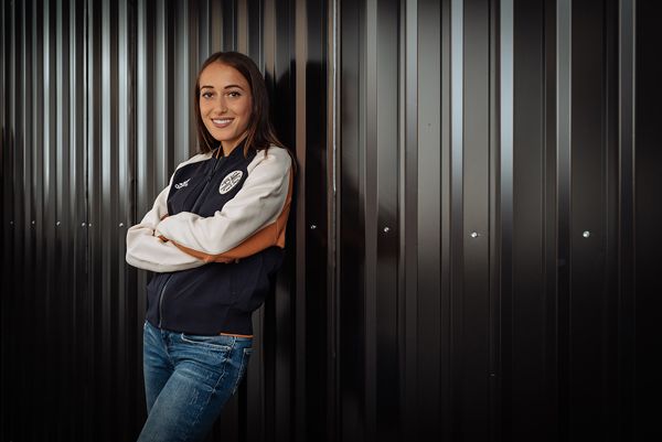 adidas-VRCT-jakna-fashion-modnialmanah