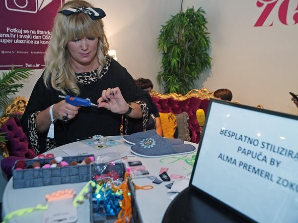 žena-hr-indizajna-sajam-modnialmanah