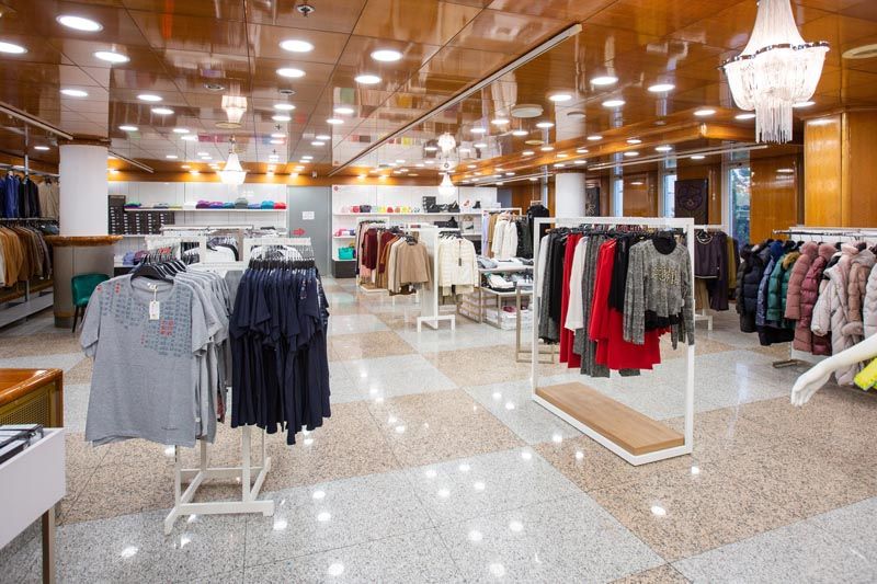 five-star-outlet-modnialmanah-shopping