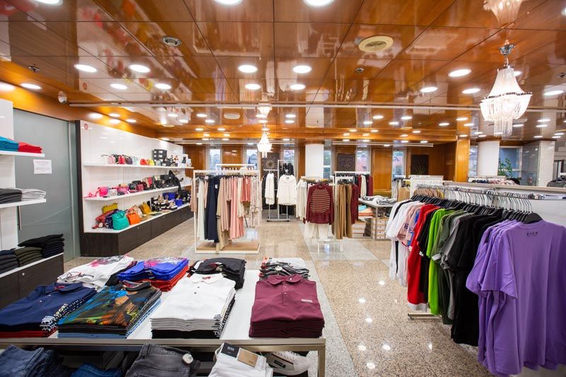 five-star-outlet-modnialmanah-shopping