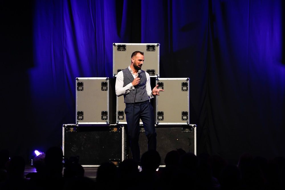 ivan-šarić-dom-sportova-modnialmanah-lifestyle