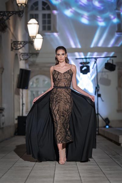 ivana-jurić-klovićevi-dvori-revija-ziaja-catrice-modnialmanah