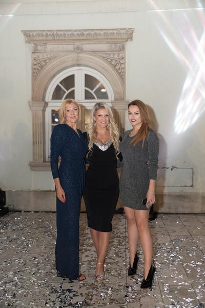 ivana-jurić-klovićevi-dvori-revija-ziaja-catrice-modnialmanah