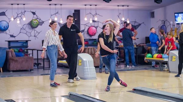 bowling-bar-modnialmanah-lifestyle