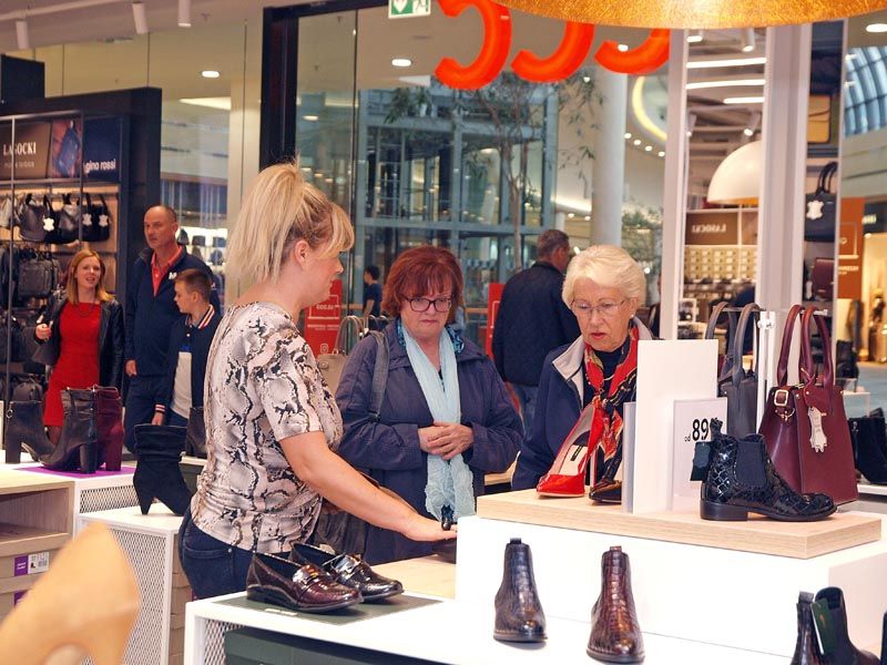 ccc-fashion-modnialmanah-europark-maribor