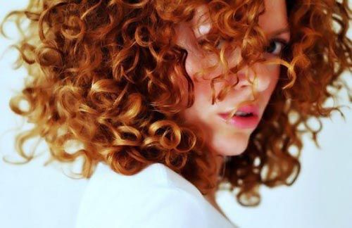 kovrče-hair-kosa-modnialmanah-beauty