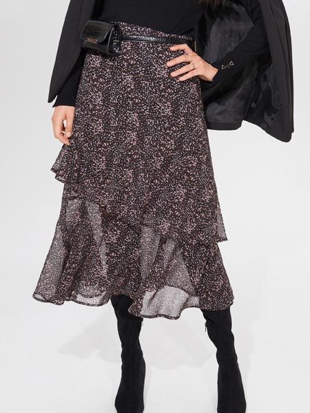 suknja-mohito-modnialmanah-fashion