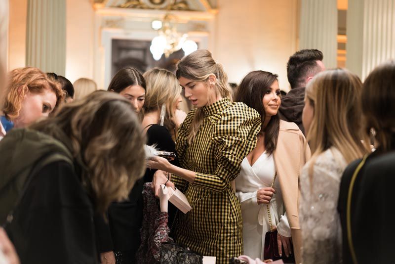 GIAMBATTISTA-VALLI-H&M-hnk-modnialmanah-fashion