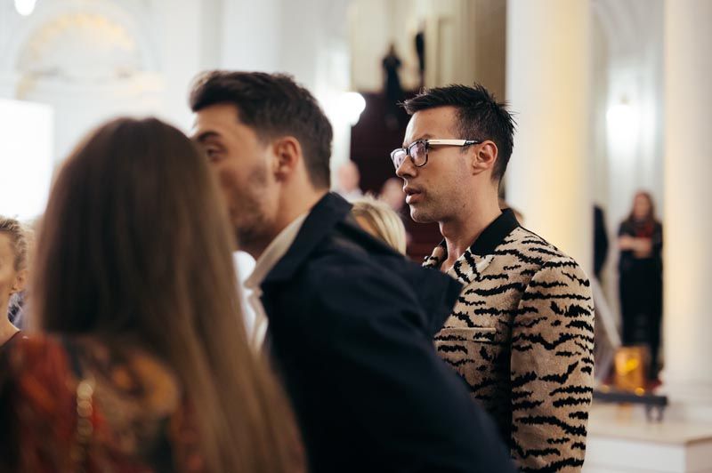 GIAMBATTISTA-VALLI-H&M-hnk-modnialmanah-fashion