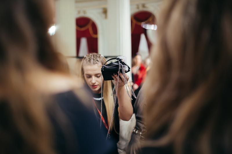 GIAMBATTISTA-VALLI-H&M-hnk-modnialmanah-fashion