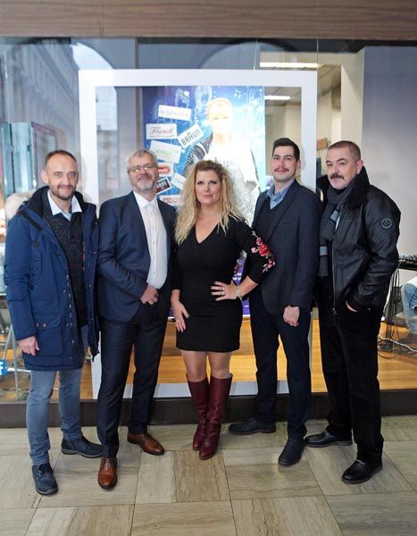 nama-alma-špica-fashion-modnialmanah-keune-borotalco-max-factor