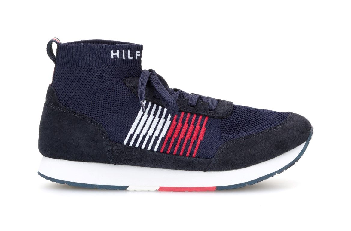 tommy-hilfiger-fashion-modnialmanah