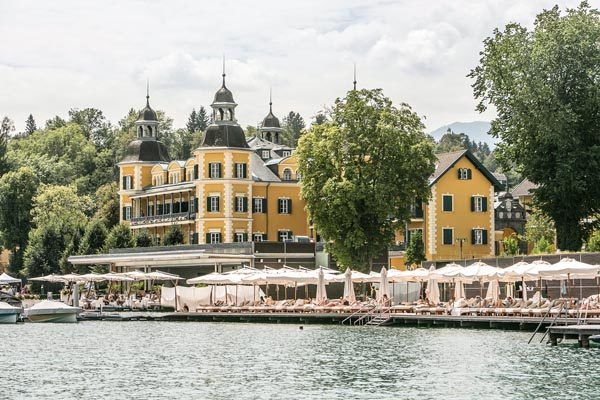 lifestyle-falkensteiner-Schlosshotel-Velden-modnialmanah-worth