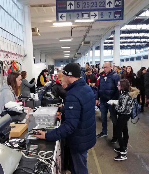 five-star-outlet-modnialmanah-shopping-rasprodaja