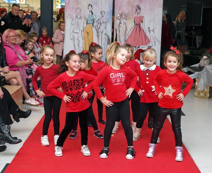 salona-mall-modnialmanah-split-mercator-revija