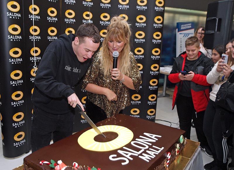 salona-mall-modnialmanah-split-mercator-revija