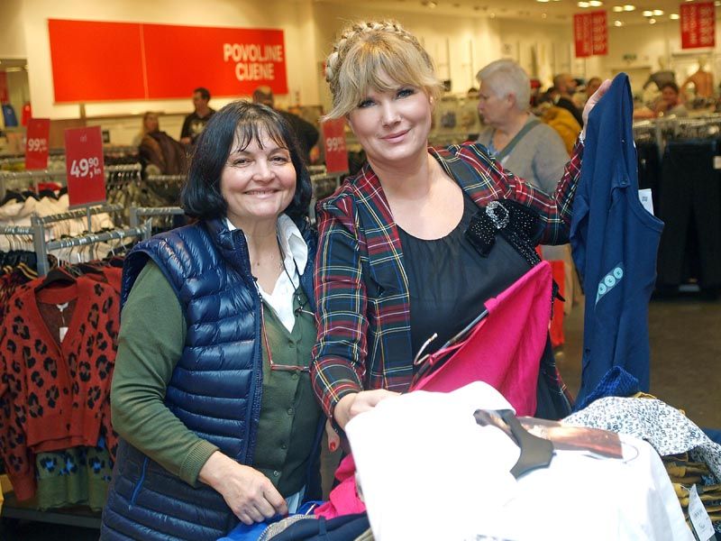 fashion-c&a-modnialmanah-city-center-west