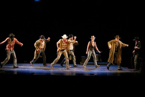 kauboji-teatar-exit-lifestyle-modnialmanah