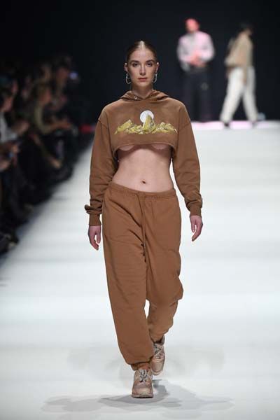 fashion-mercedes-benz-fashion-week-berlin-revije-modnialmanah