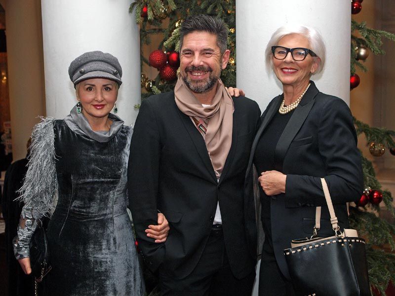 idiot-hnk-premijera-lifestyle-modnialmanah